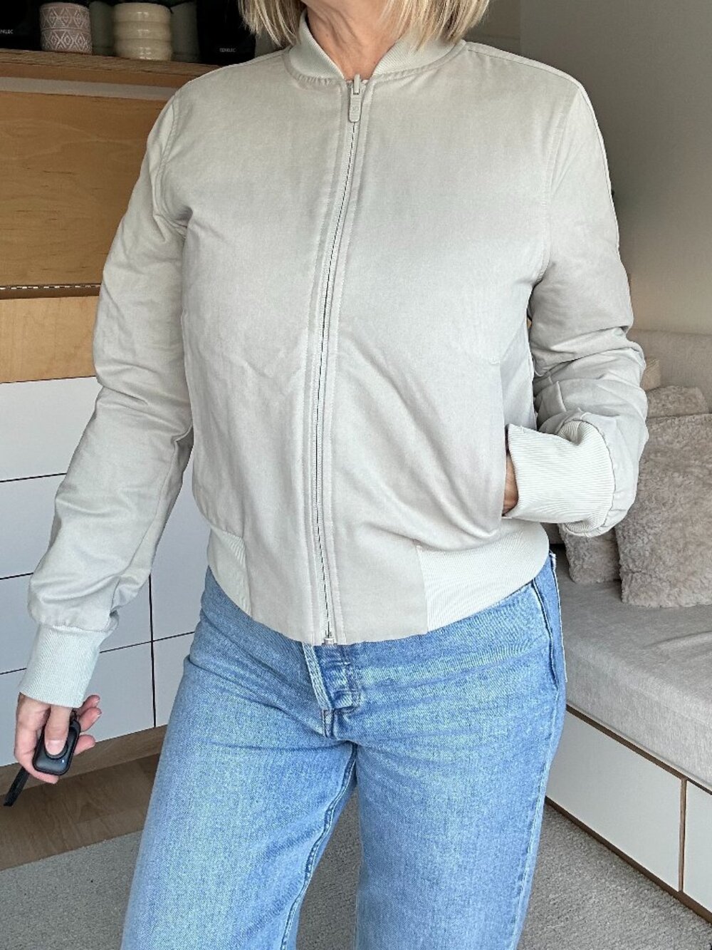 Lululemon Reversible Bomber Jacket Size 4 Light Green/Beige